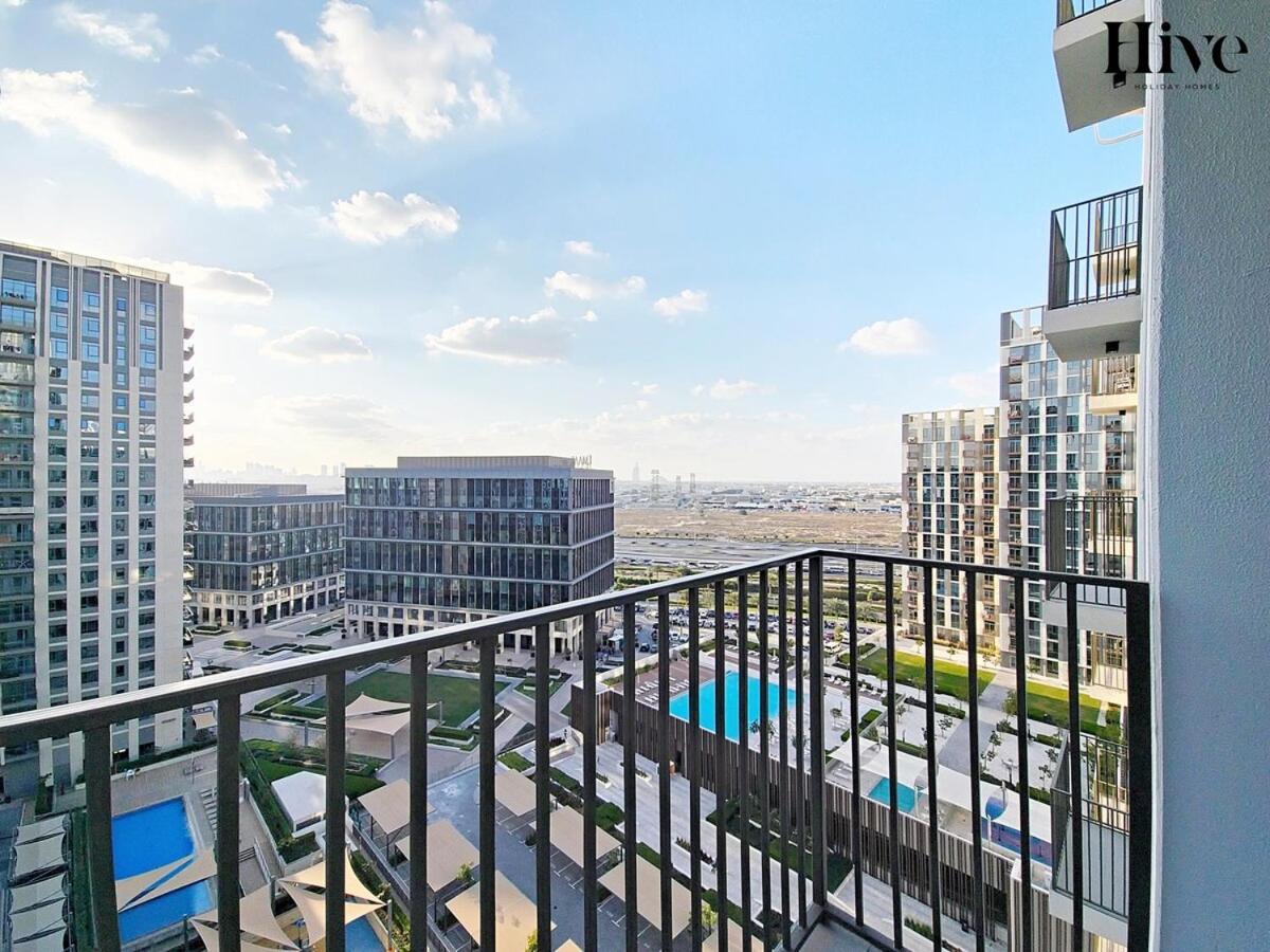 Stunning 1 Bed In Hills Apartment Dubai