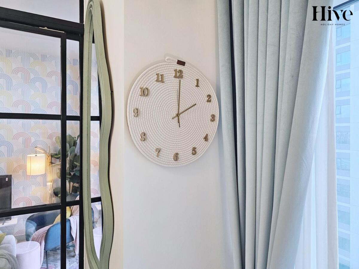 Stunning 1 Bed In Hills *