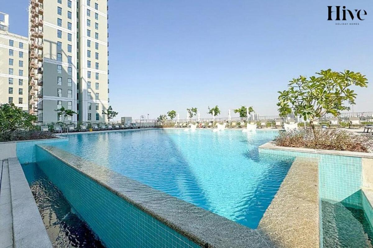 Stunning 1 Bed In Hills Apartment Dubai