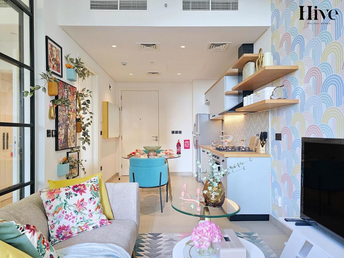 Apartment Stunning 1 Bed In Hills Dubai